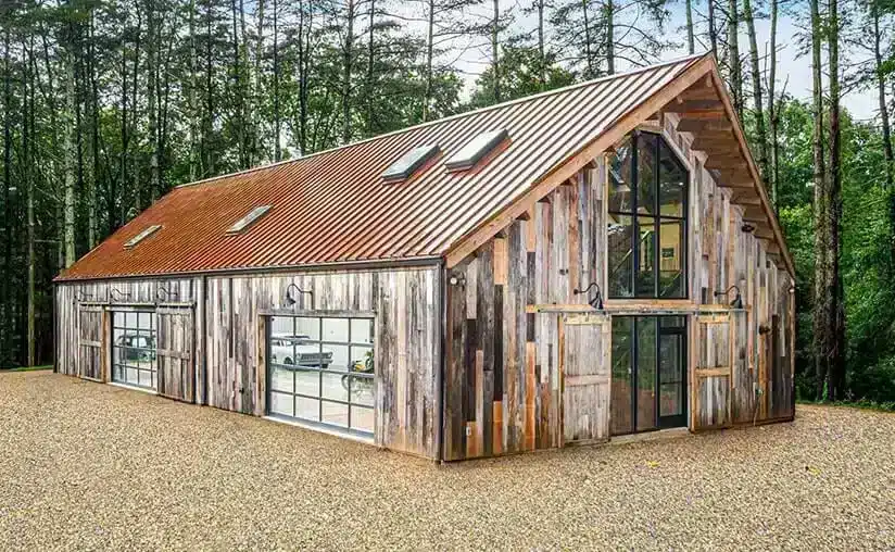 avante-av-clear-black-barn-garage-door-01.webp